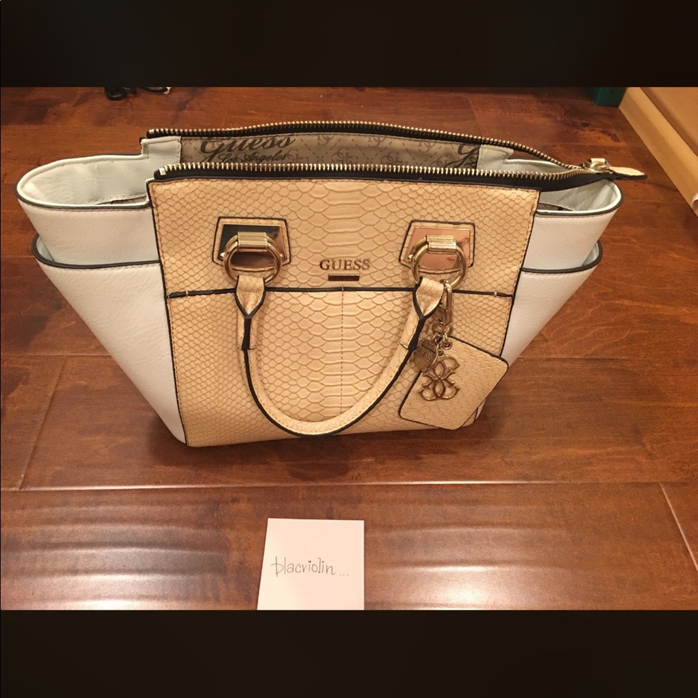 Guess tote bag